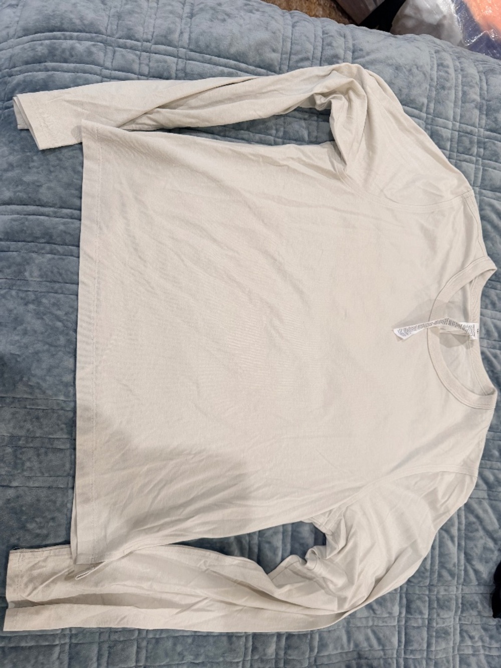 Lululemon Cream BNWOT Long Sleeve Top - Size 6